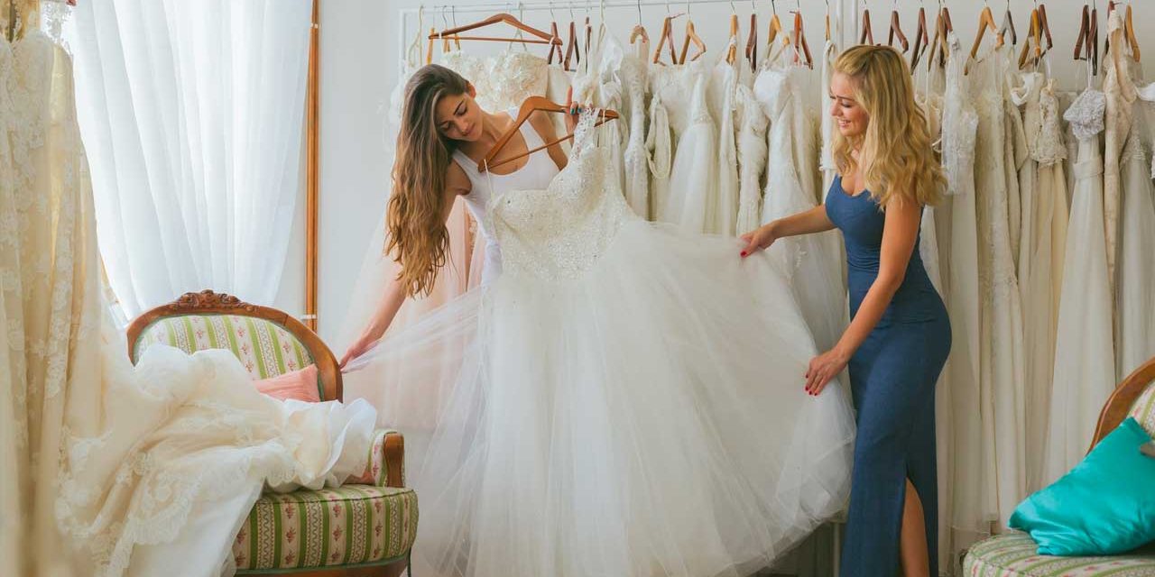 Comment choisir la robe de mariage adaptée à la forme de votre corps